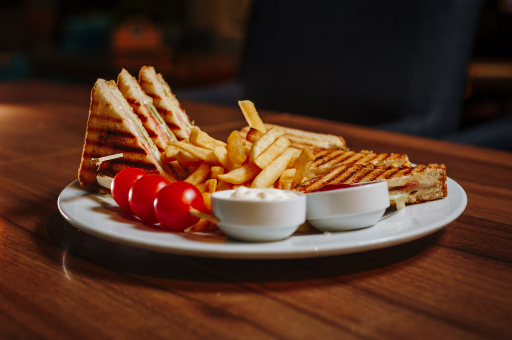 Cribbs Kitchen On Main